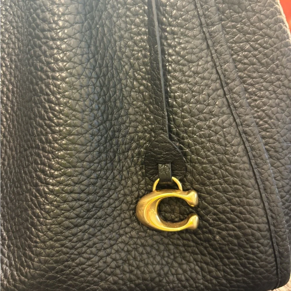 Coach Bella Leather Shoulder Bag - Picture 13 of 16